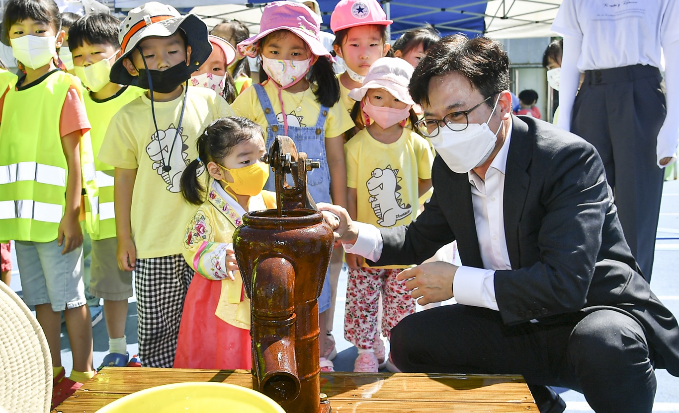 “안전한 보육실 조성… 안심보육으로 통（通）하는 김포” 이미지